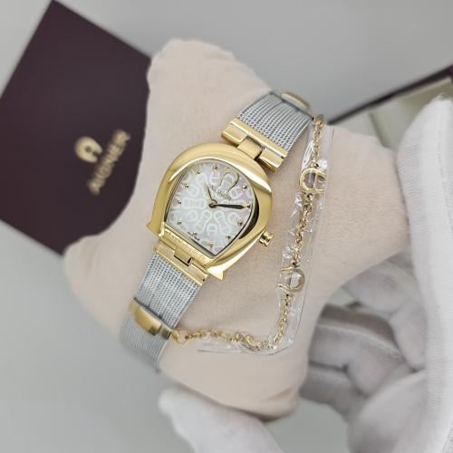 ساعة اقنر الجديدة