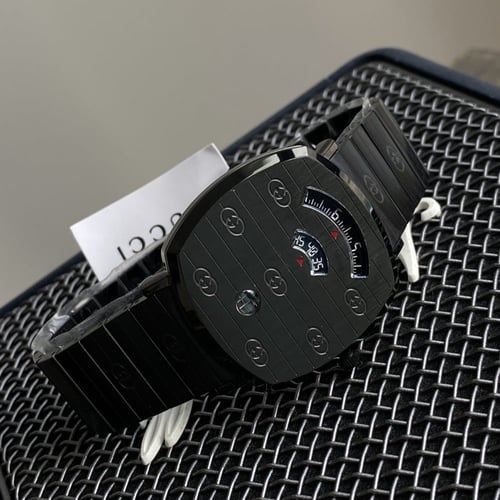 ساعة قوتشي طبلون