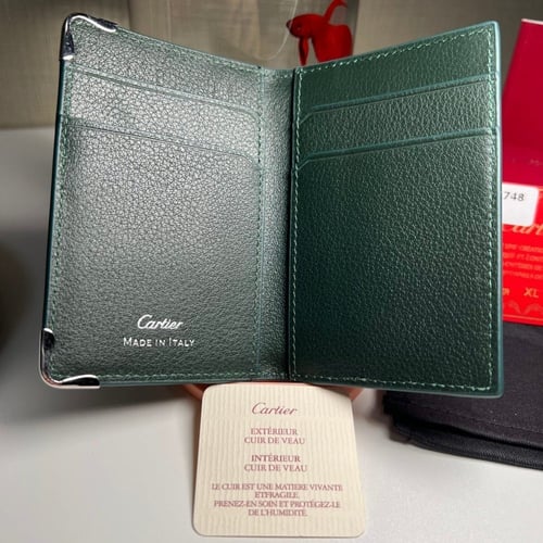 محفظة كارتير بطايق أخضر