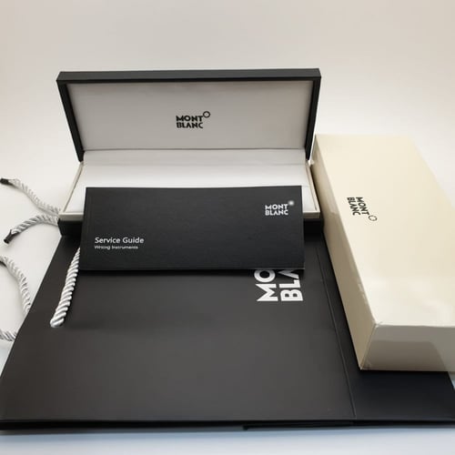 قلم مونت بلانك شكسبير ذهبي