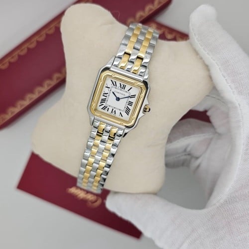 ساعة كارتير بانثر النسائية