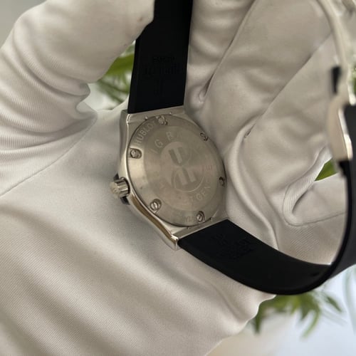 ساعة هوبلوت فيوجن كريستال