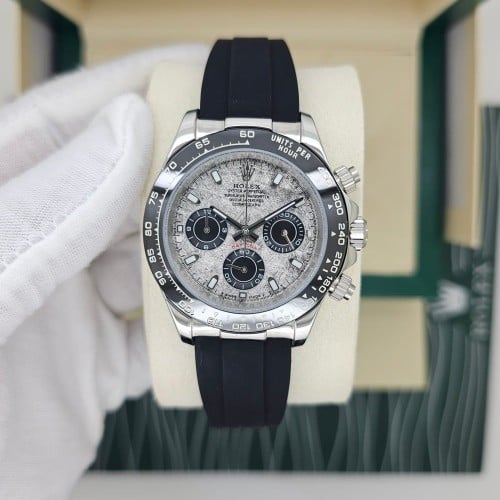 رولكس دايتونا باندا كوزموغراف