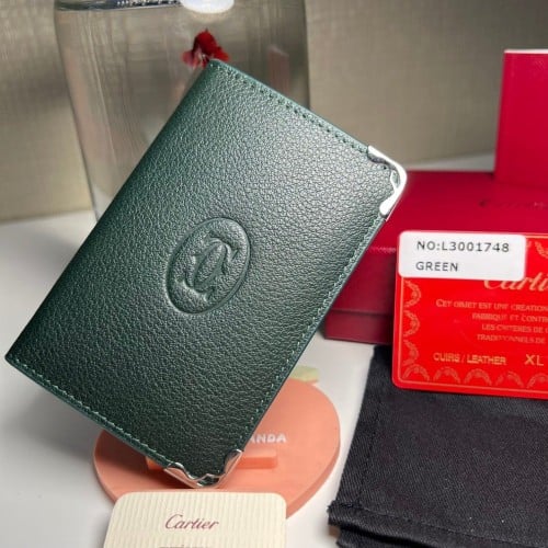 محفظة كارتير بطايق أخضر