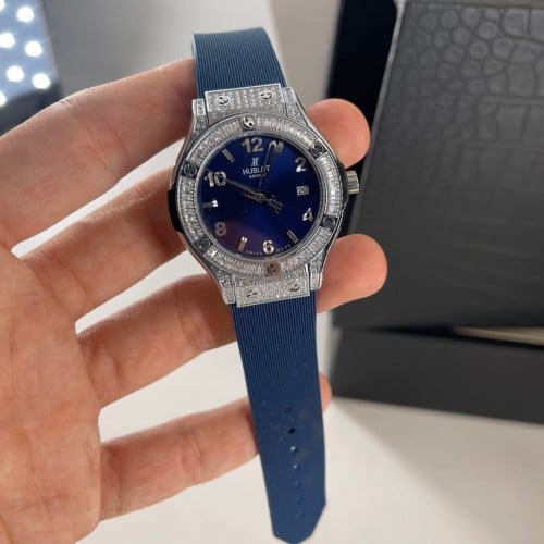 ساعة هوبلوت فيوجن كريستال