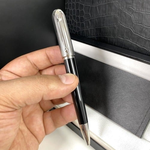 قلم دنهل سايد كار فرار