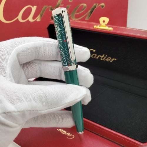 قلم كارتير سانتوس دومو فرار