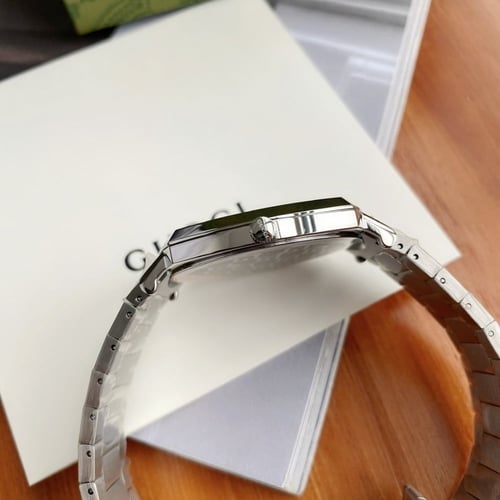 ساعة قوتشي طبلون