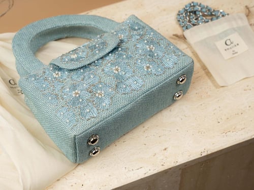 Blueberry طلب مسبق