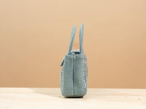 Blueberry طلب مسبق