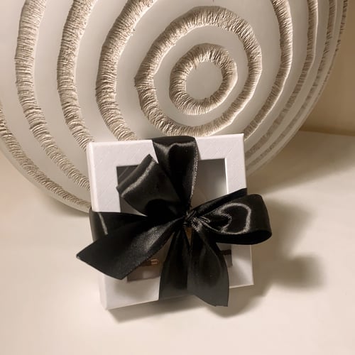 سلاسل ريزن بالاسم