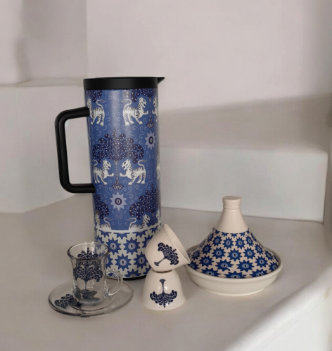 طقم ترمس شاي او قهوه مزخرفه