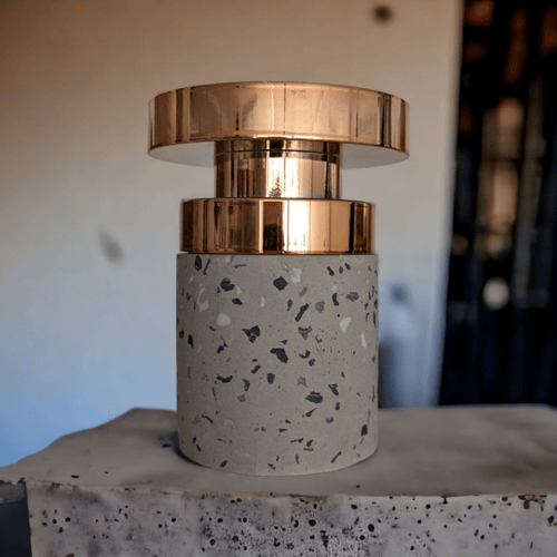 شمعدان تيرازو شمعة عريضه