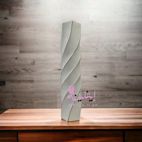 مزهرية ورد او تحفة