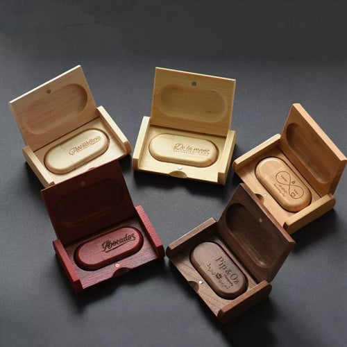 فلاشة USB خشبي بتصميم من اختياركم