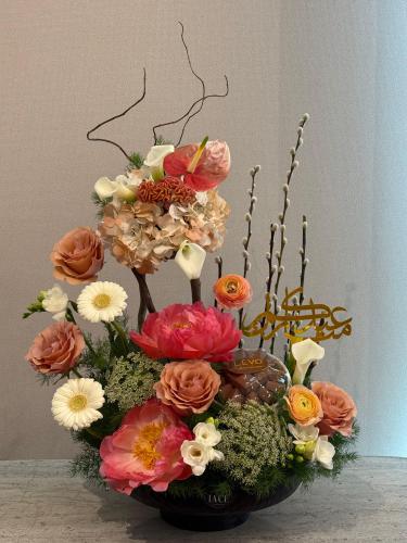 صنيه زهور مع شوكلت ليفو