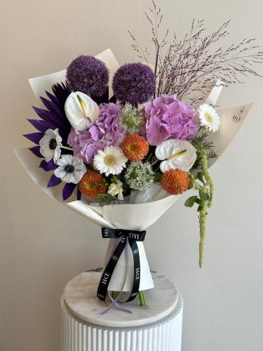 بوكية الأنتريوم وشقائق النعمان