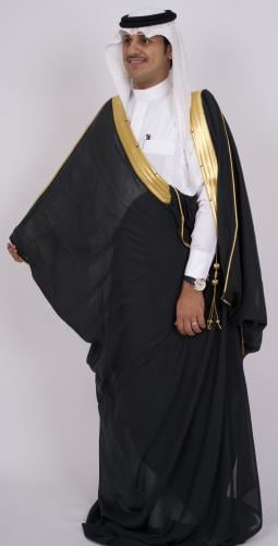 بشت السمو اسود