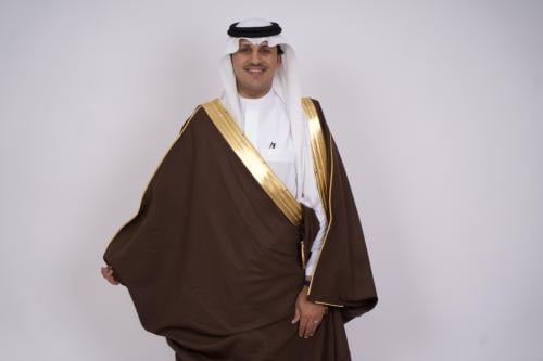 باقة بشوت الديوان الربيعي - بني متوسط