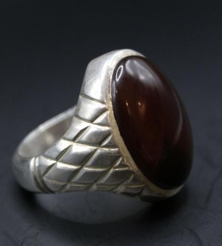 Yemeni agate ring