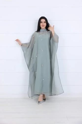 فستان تفته لامع مزين تشك يدوي على الصدر والاكمام ي...