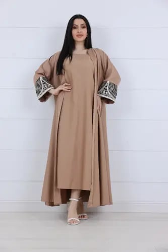 جلابية كريب جورسية بتطريز عصري - بيج
