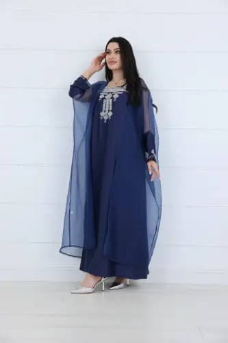 فستان قطعتين القطعة الداخلية مزينة بشك تراثي عصري...