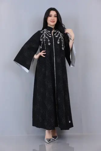 فستان جورسيه مزين بتطريز فضي لامع مع شك يدوي فضي ف...