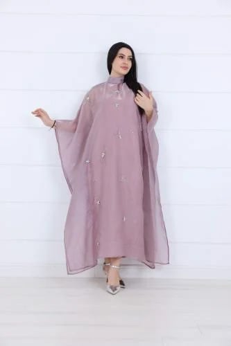 فستان تفته لامع مزين تشك يدوي على الصدر والاكمام ي...