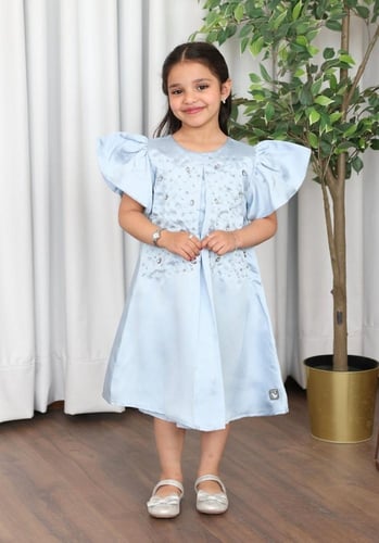 فستان بناتي ستان بتطريز شك وكريستال لامع لون سماوي