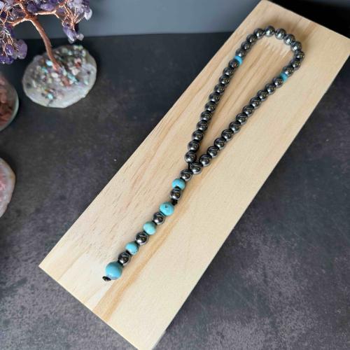 سبحة حجر الهيماتيت مع الفيروز الإيراني النيشابوري...