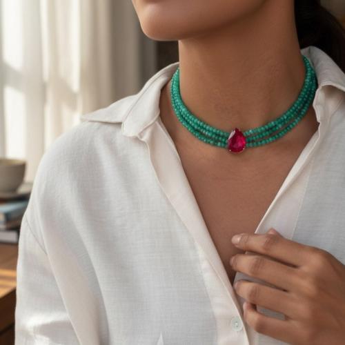 قلادة حجر الأفانتورين مع فص روبي في المنتصف – تواز...