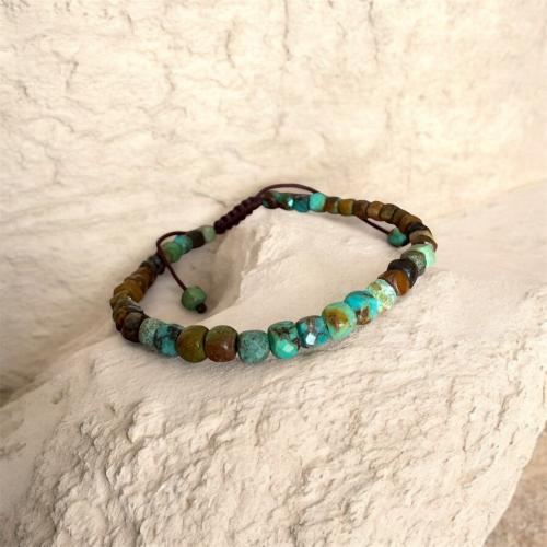 إسوارة الفيروز – طاقة الحماية والسلام بأحجار طبيعي...