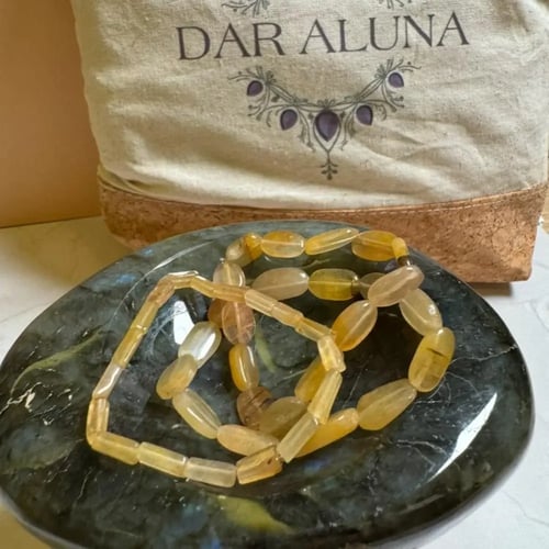 أسورة مطاطية من حجر العقيق الهندي