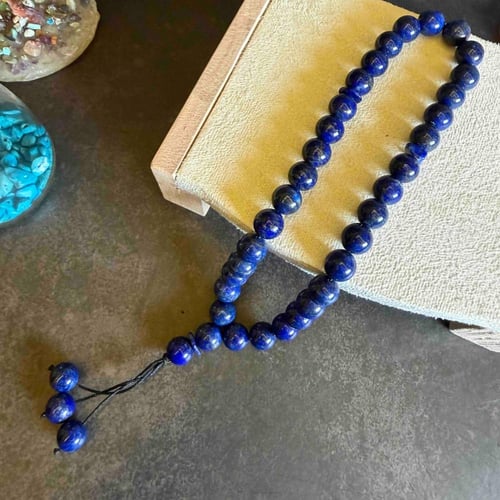 سبحة حجر اللازورد – طاقة الحكمة والوضوح | ١٠ ملم –...