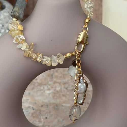 أسورة من حجر السترين والطاووس والكارنيليان وحجر ال...