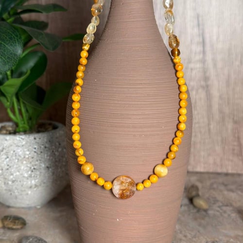 قلادة الكهرمان والسترين مع الهيماتيت وعين النمر –...