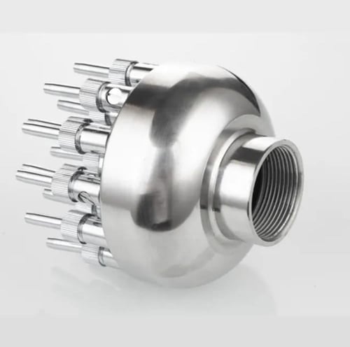 فوهة نافورة كبيرة