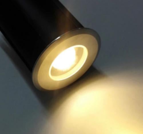 إضاءة نوافير لون اصفر واحد واط