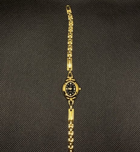 ساعة Eiwa أنتيك