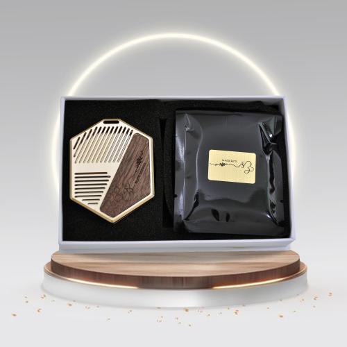 تعليقة معطر جو للخزائن و السيارة ذهبي