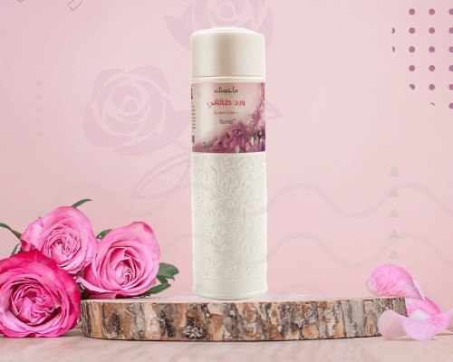 بودرة الورد الطبيعي