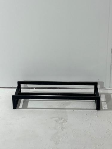 استاند قاعدة