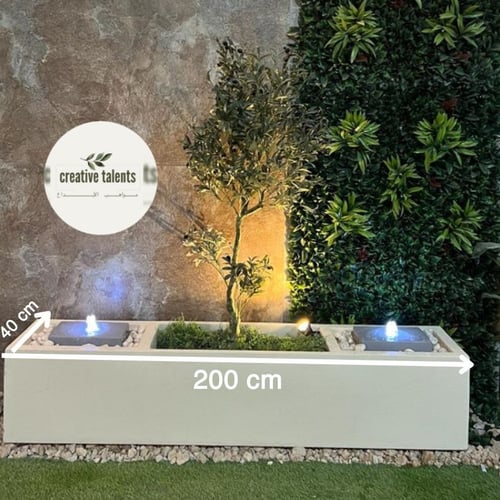 نافورتين مع حوض زرع مستطيل