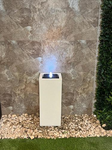 نافورة عامودية