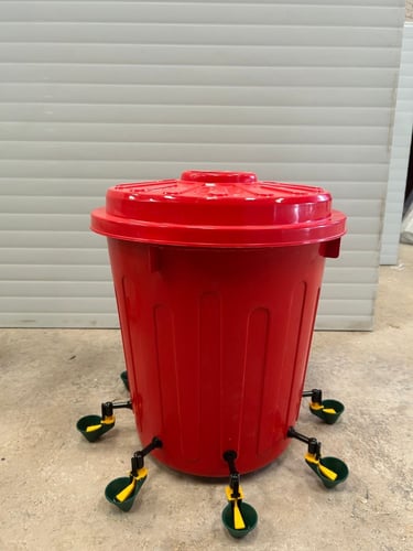 مشرب دواجن ٣٠ لتر اتوماتيك