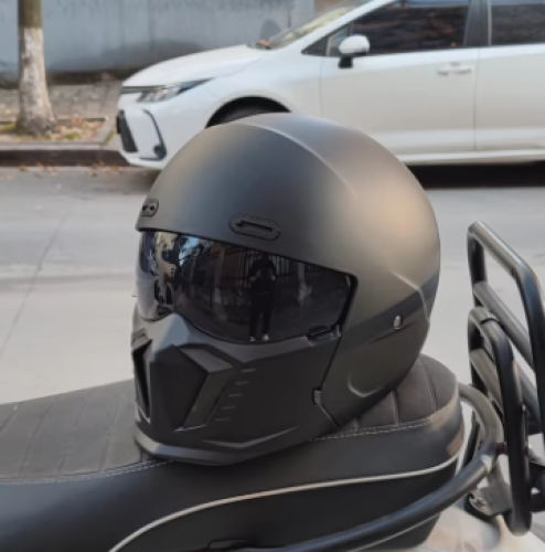 خوذة دراجة نارية Cascos