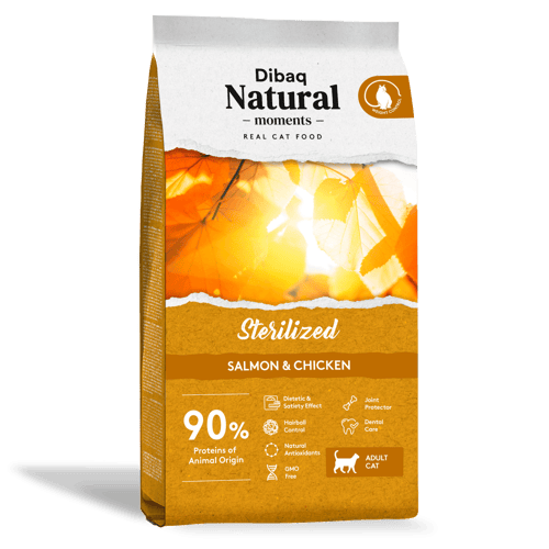 ديباج ناتشورال مومينتس - اكل جاف للقطط معقمه وبالغ...