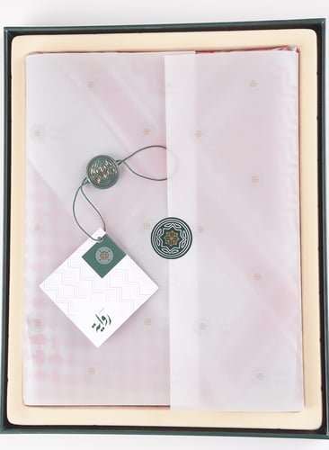 شماغ روايه دم غزال مع رمادي