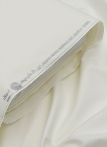 قماش مش طبيعي